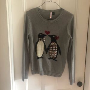 Fun kids sweater with penguin design!